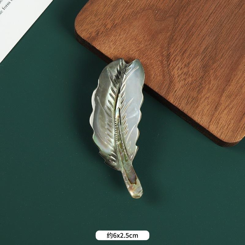 

Брошь из натуральной ракушки, высококлассная темпераментная брошь-булавка в виде бабочки, птицы, кленового листа, из черной ракушки абалона, нишевый аксессуар для костюма для женщин