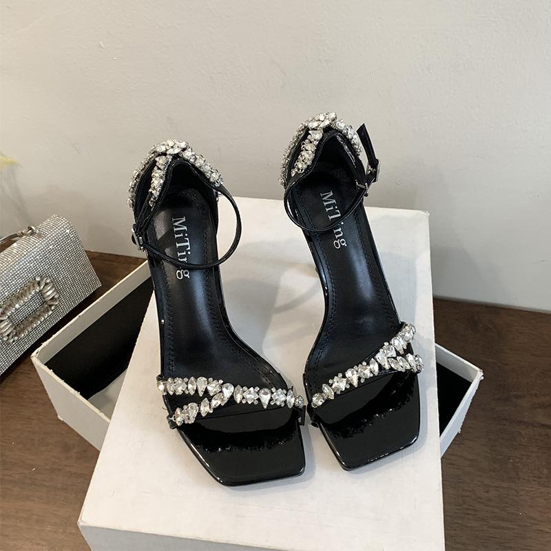 

Mi Ting Temperament French Rhinestone Stiletto Sandals Summer Word With Square Head Silver Celebrity High Heels 39 чорний
