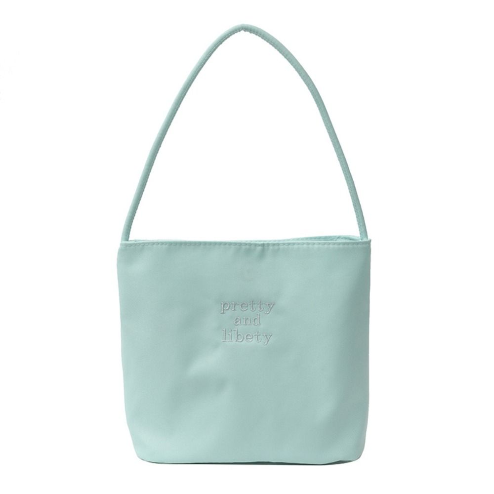 

Korean Style Letter Underarm Bag Handbag Nylon Bucket Bag Casual Embroidery Shoulder Bag Girls озеро синього кольору