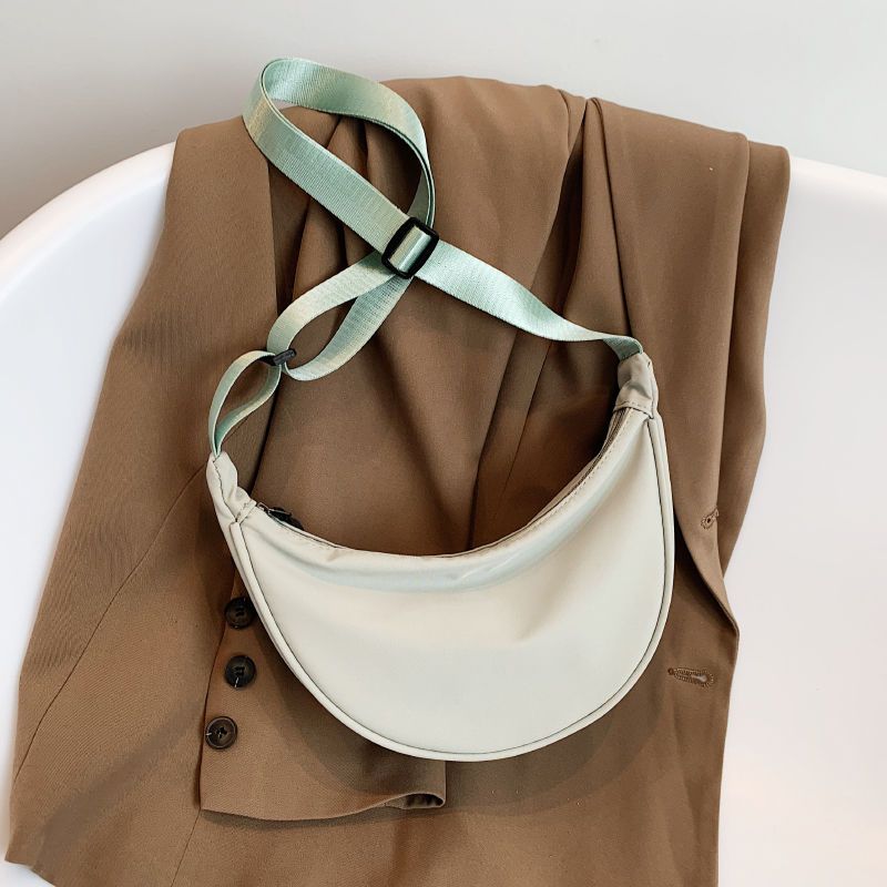 Nylon Crossbody Bag Women's Trendy Dumpling Bag Lightweight Small Shoulder Bag Underarm Bag Versatile Single Shoulder Canvas Bag