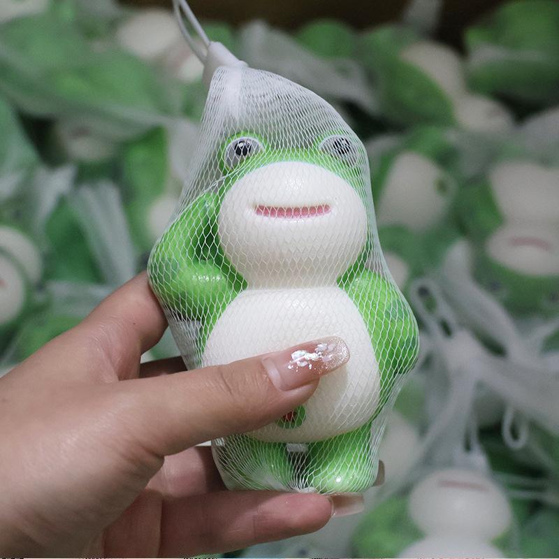 

Squishy Frog Stress Relief Toy Slow Rebound Children s Toy Figurine Cute Doll Blind Box Stall Display Saluting Frog【about9.5c