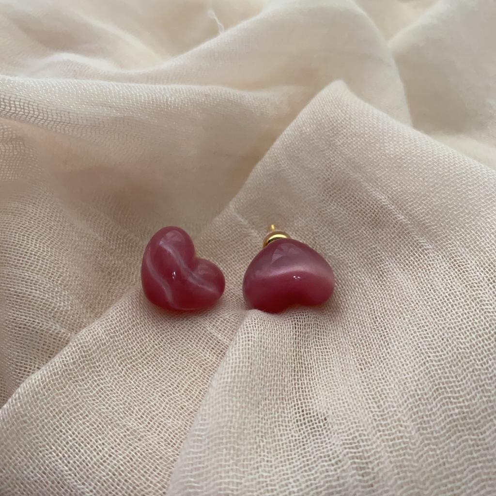 Pink Light Luxury Temperament Earrings, Cold Stud Earrings, Simple And Exquisite, High-End Temperament, Versatile Earrings.