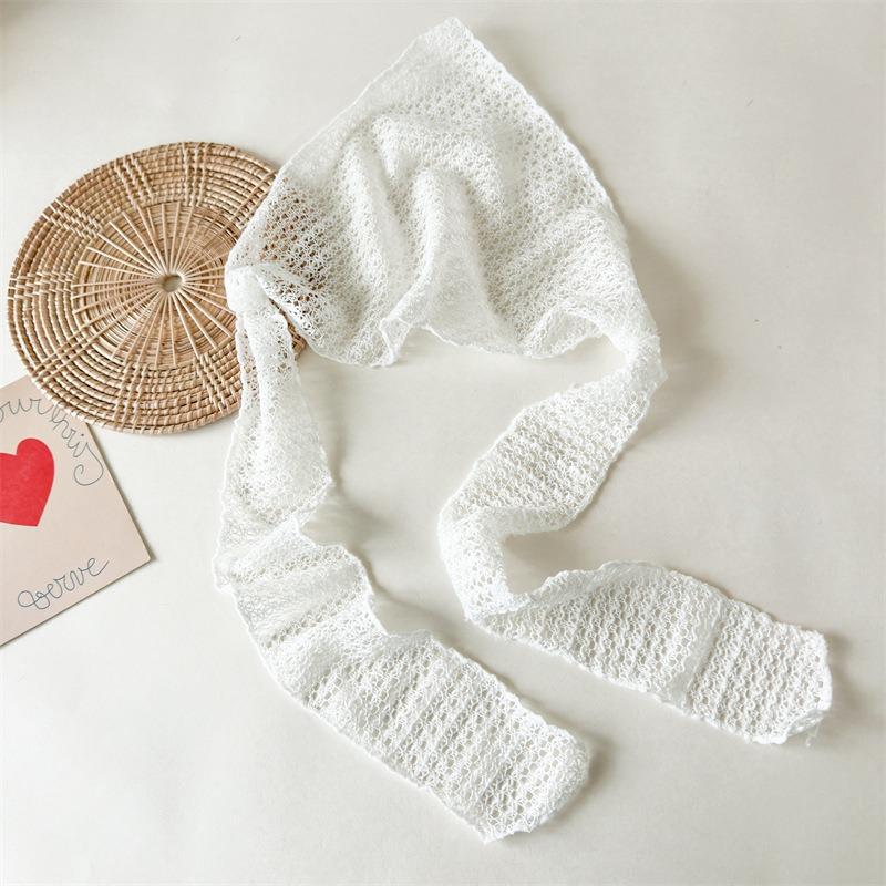 Gestrickter Lochmuster-Kopftuch für Damen, Langer Stil, Modisches gestreiftes mehrfarbiges gefaltetes vielseitiges dreieckiges Kopftuch-Accessoire