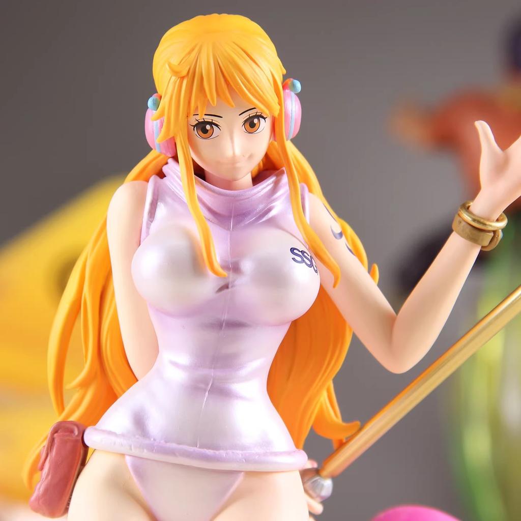 One Piece Straw Hat Group, Egg Tip Island, Nami, Two-Dimensional Beautiful Girl, Chassis Model Ornament, Boxed Figure