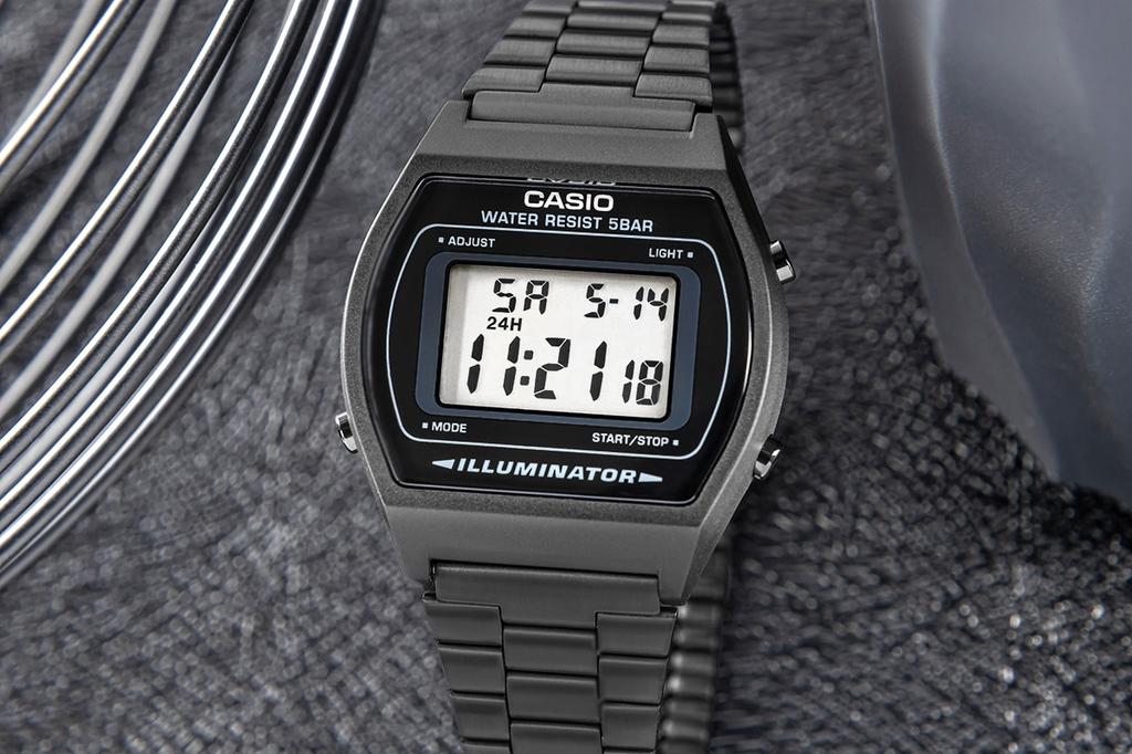 Watch CASIO Vintage B640WB-1ADF + BOX