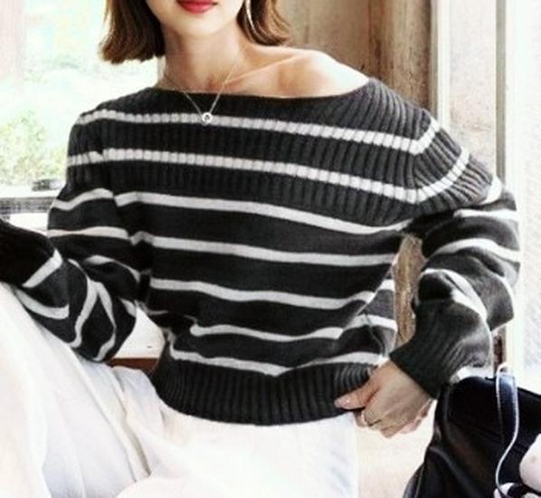 Autumn 2026 Striped Round Neck Princess Style Pullover Sweater - Women's Elegant Cropped Top