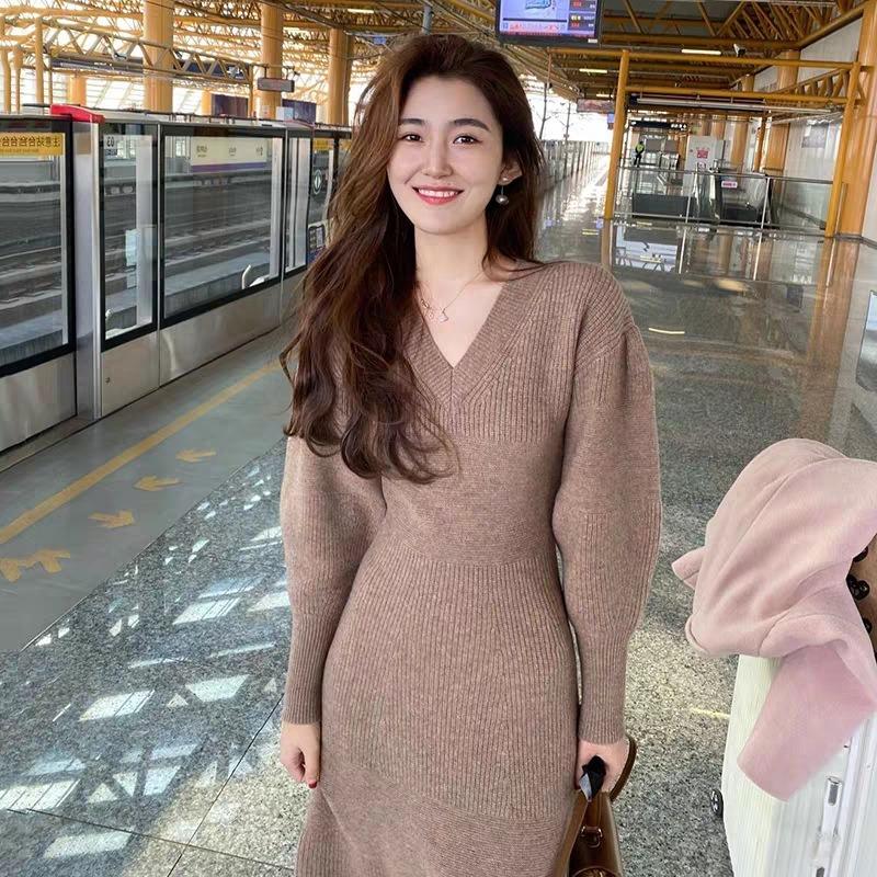 Chic and beautiful waist and thin high-end temperament Muse Fan gentle knitted long-sleeved dress