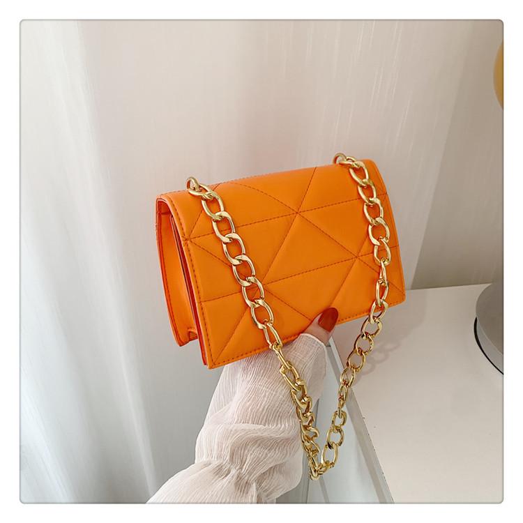 

Текстурированная вышивальная нить персонализированный однотонный модный простой на плечо женская сумка 2025 осень новая цепочка портативная маленькая квадратная сумка оранжевый