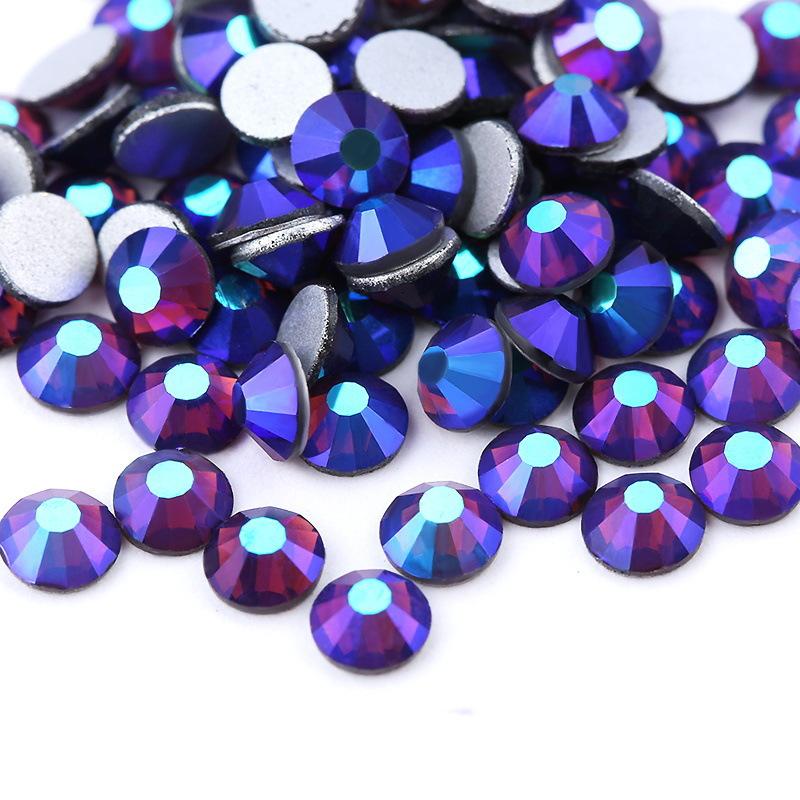 Pujiang Crystal Rhinestone Skleněné ploché dno Diamond Oblečení Doplňky Kulatý vrták na nehty DIY Náušnice Taška Samolepka Vrtačka