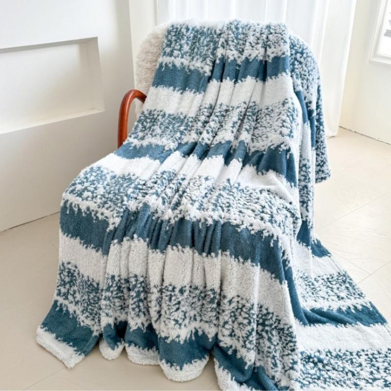 1pcs Soft Cozy Throw Blanket Warm Flannel for Sofa Office Shawl Bedroom Camping Travel with Dual Color Jacquard Cover Blankets Air Conditioning Quilt