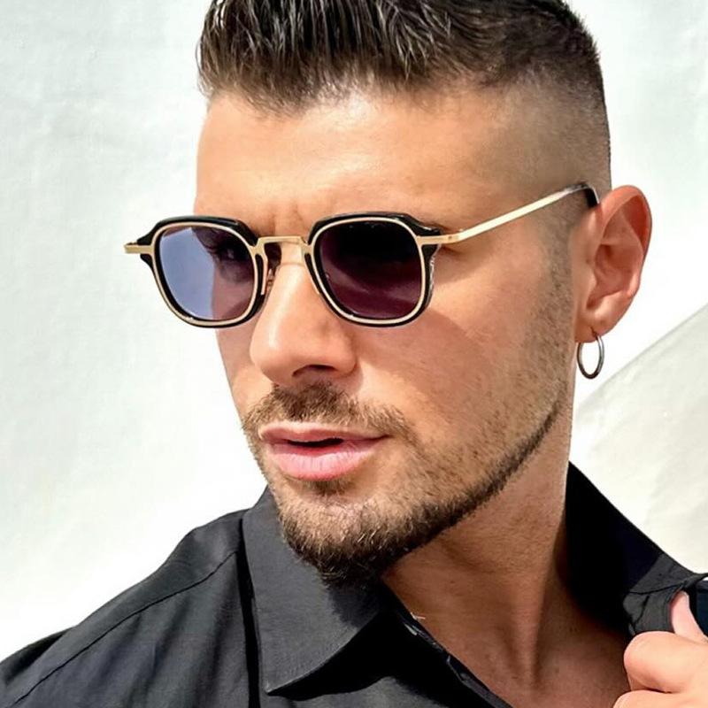  Ins Popular Fashion Small Round Men Punk Sunglasses Retro Women Trending Black Sun Glasses Gradient Shades