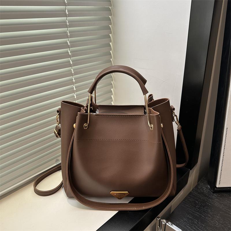 

Premium retro tote bag women s spring summer versatile commuter shoulder messenger bag large capacity portable bucket bag