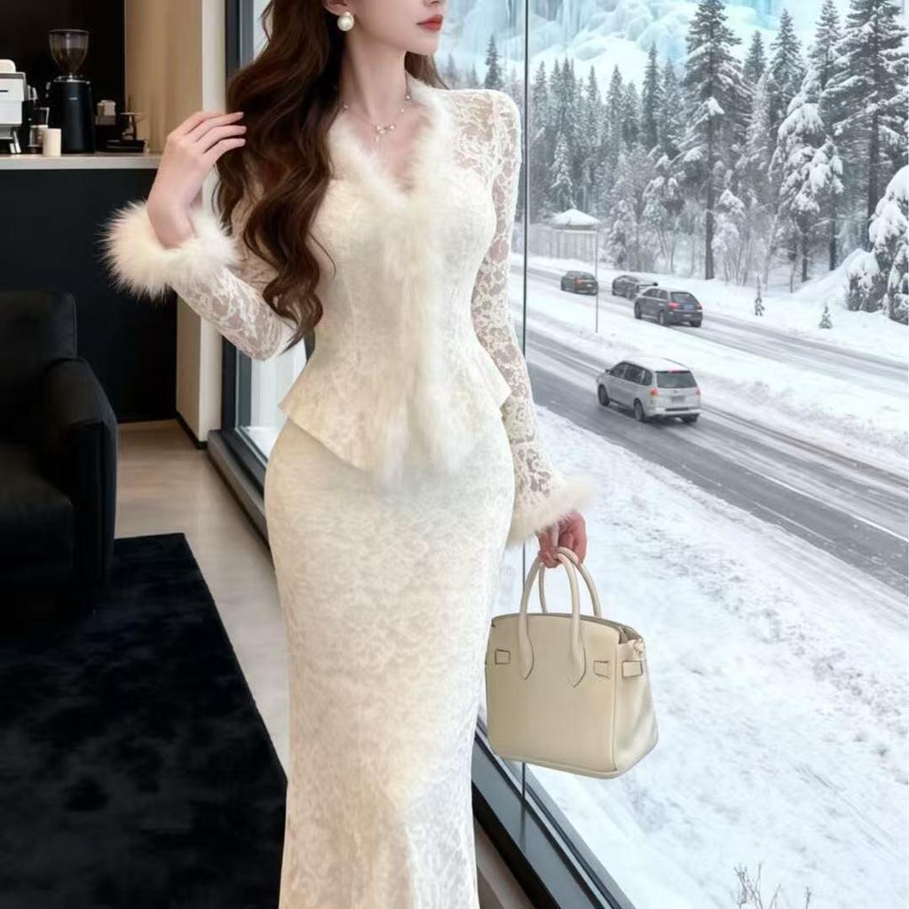 Elegant Gold Lace Mermaid Set: Waist-Cinched Top & Skirt for Special Occasions - Spring 2026 Arrival