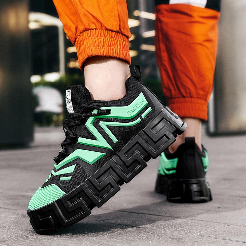 Non-slip rubber soled board shoes men style personality men's shoes outdoor sports casual shoes students low top fashion shoes