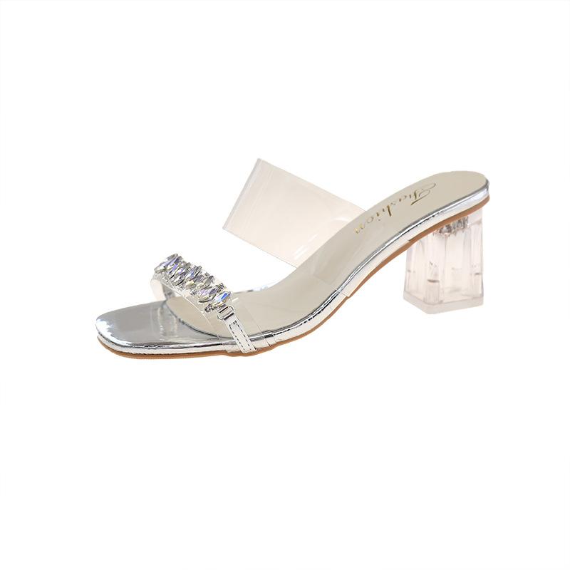 

French cool slippers women s summer outer wear ins temperament with fashionable rhinestones transparent versatile niche open-toed slippers 40