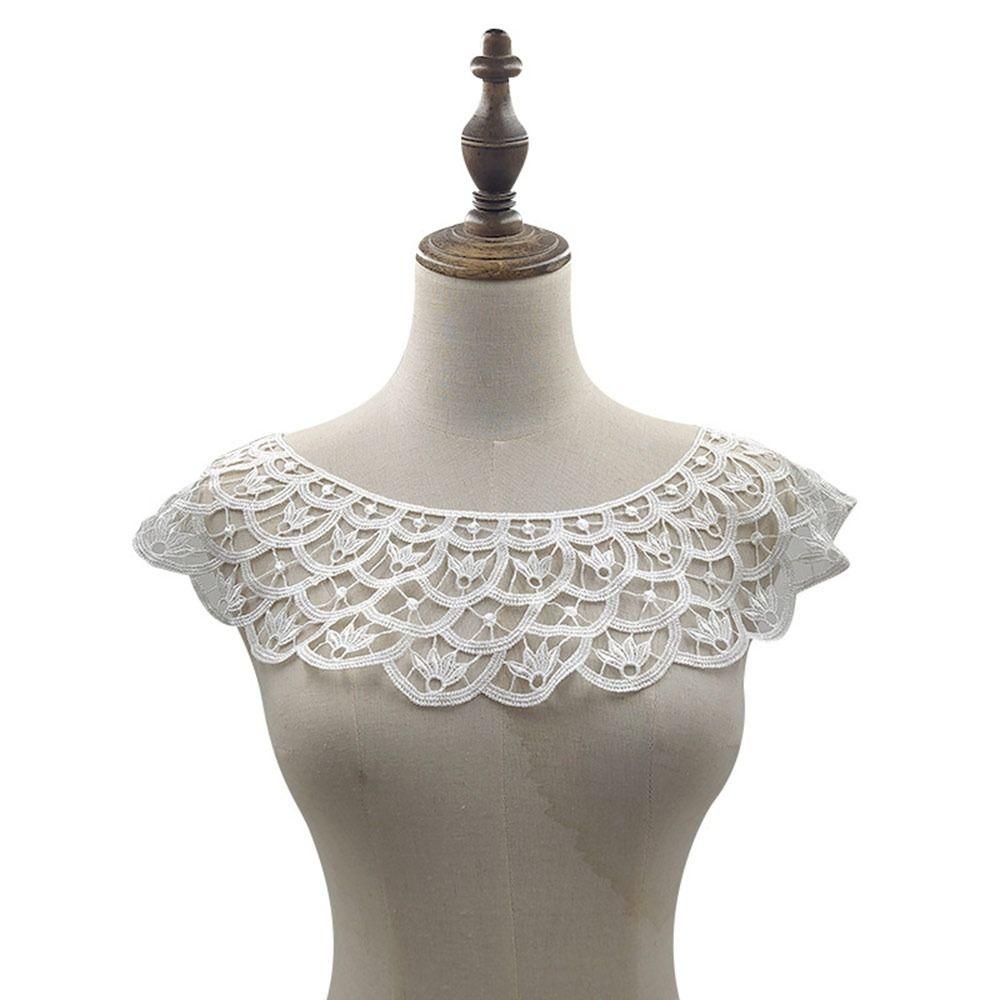 Fashion Embroidery Lace Neckline DIY White Curved Neckline Hollowed-out Handmade Lace Trim Slim Clothes Sewing Applique