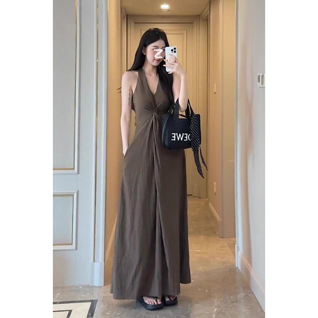 French Hepburn Style V-neck Sleeveless Dress Summer New Slim and Thin Temperament Muse Fan Kinky Long Dress