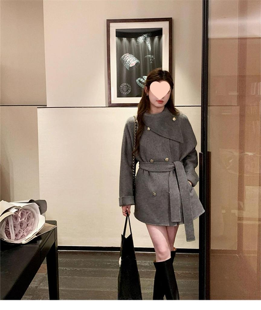 French Elegant Trench Coat: Cinched Waist Wool Overcoat for Petite Women - Unique Autumn/Winter Design.