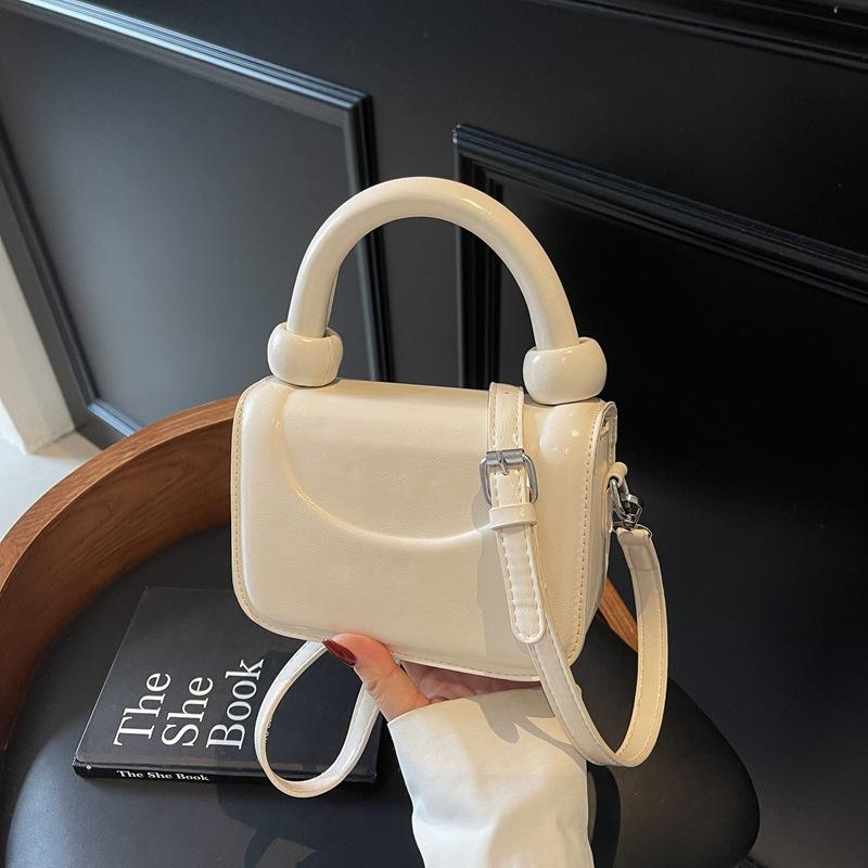Customer Order Small Square Bag Women's 2025 New Autumn and Winter Portable Mini Niche Design Bag Trendy Fashion Messenger Bag