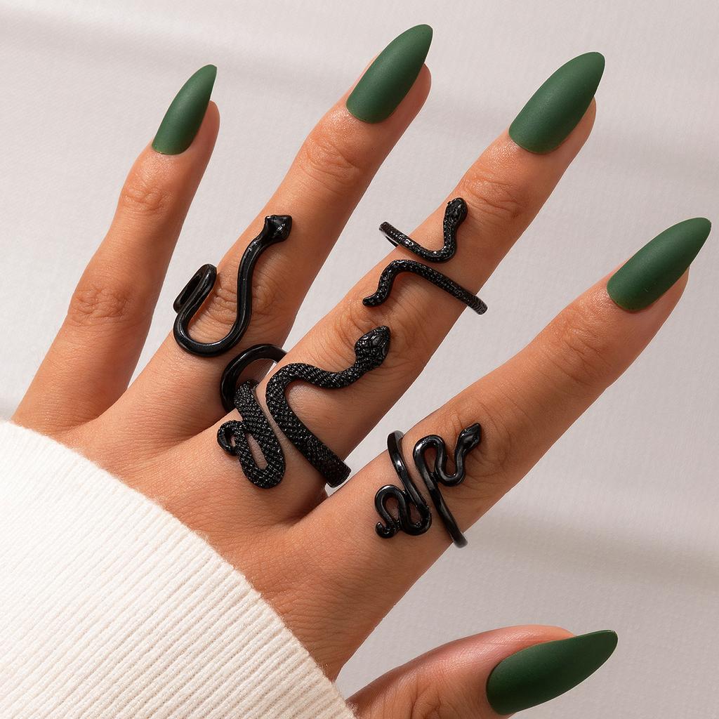 Cool Handsome Men's Snake Pattern Ring, Punk Style Snake Animal Retro Exaggerated Four-piece Ring