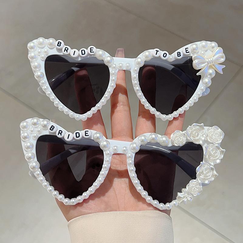 White Peach Heart Bride Tobe Pearl Bow Bridal Styling Sunglasses Wedding Party Decoration Sunglasses Women