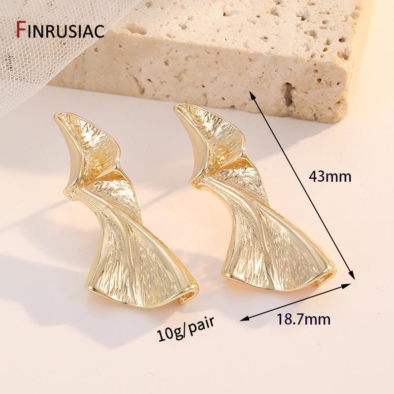 Fashion 14K Gold Plated Metal Irregular Stud Earrings for Women Exaggerated Large Geometric Statement Earrings Party Jewelry