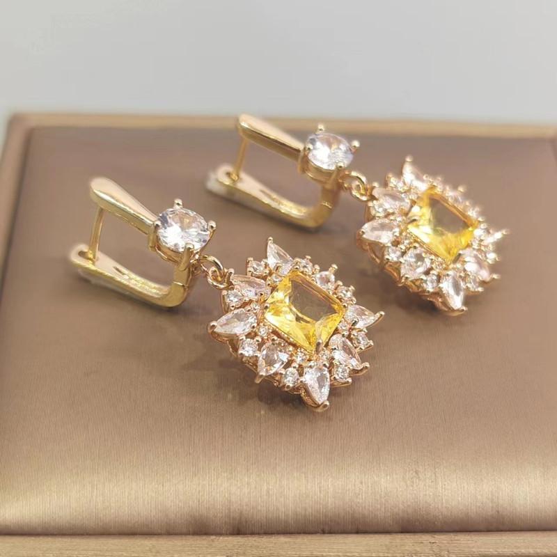 Luxuriöse Kristall Ohrringe für Frauen 2023 Neue Gold Farbe Zirkon Tropfen Ohrring Mode Hochzeit Engagement Party Schmuck Zubehör