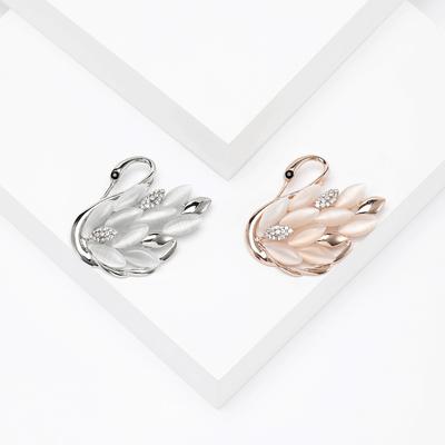 High-End Fashion Alloy Opal Swan Brooch Elegant Temperament Women'S Clothing Corsage Jewelry Pin