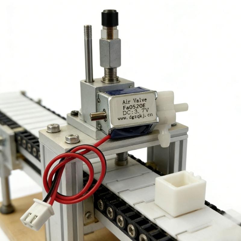 Válvulas Solenoides de 2 Posiciones y 3 Vías Pequeñas con Resistencia a la Corrosión Válvula Solenoide de Agua Adecuada para Control de Flujos Confiable