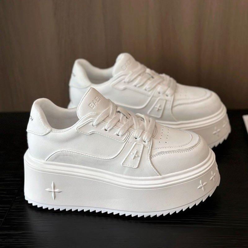 

Повседневные маленькие белые туфли на толстой подошве, осень, новый академический стиль, увеличение роста маленького человека, маффин, спортивные кеды на платформе, женские 40