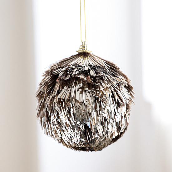 Glitter Tinsel Pom Poms Christmas Ornament Fluffy Pom Pom Ball Christmas Tree Hanging Deecoration for Holiday Party Decor
