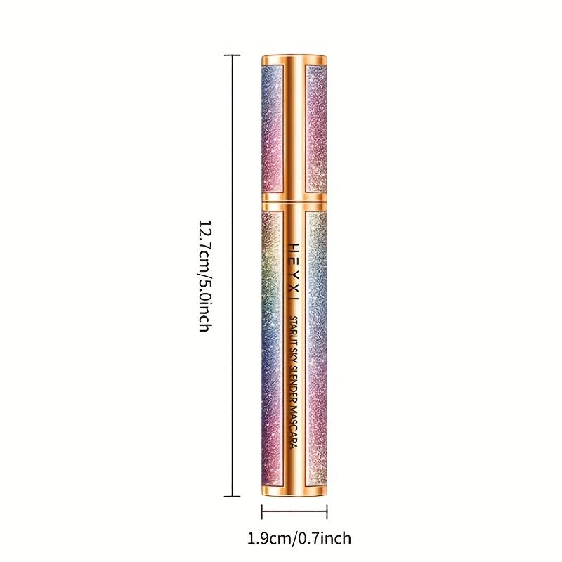 Długotrwały tusz do rzęs Formuła dodająca objętości i wydłużająca Nie klejący i nietłusty Zakrzywiona szczoteczka dla natychmiastowej objętości Odporny na rozmazywanie i nie tworzący grudek Makijaż na co dzień
