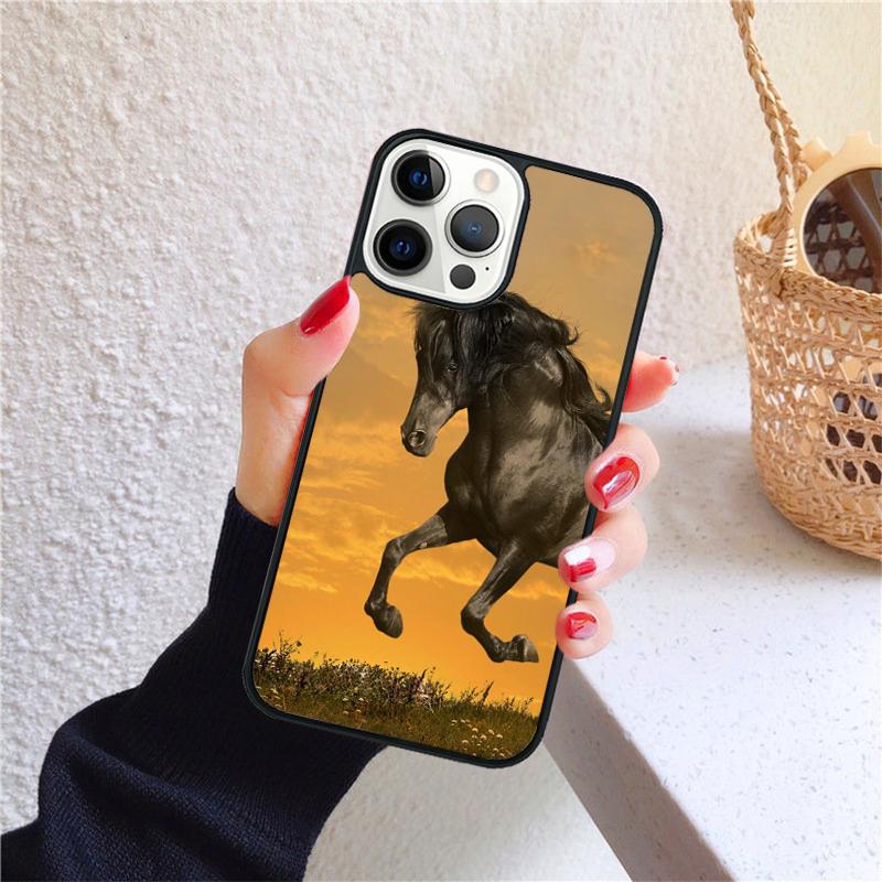 The Running Black Quarter Horse Phone Case for iPhone 17 Air 16 PRO MAX 15 14 PLUS 12 11 13 Cover Fundas Shell Coque