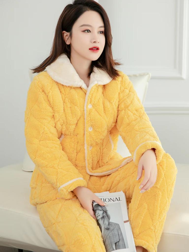 Women's Winter Three-Layer Fleece Pajamas, Coral Velvet Flannel Winter Warm Pajamas for Outdoor Wear Home Clothes