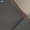 Für BMW E36 E39 E46 X3 E83 X5 E53 Lenkradbezug Handgenäht Schwarz-rot blaue Linie Perforiertes Leder mit Nadeln & Fäden
