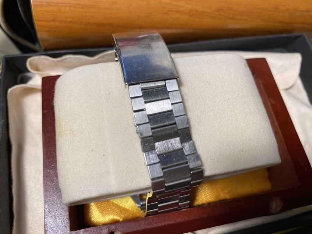 [USED] SEIKO fully automatic watch, date display, fully functional, 35mm x 17cm, valuable item details