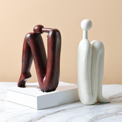 Abstrakte Strichmännchen-Figur Moderne minimalistische sitzende Mann-Harz-Statue Skulptur Heim-Büro-Schreibtischdekoration Ornament