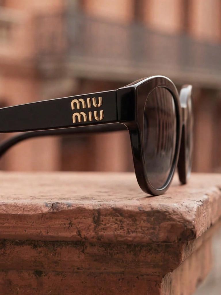 Miu Miu SMU01Z Classic Sunglasses
