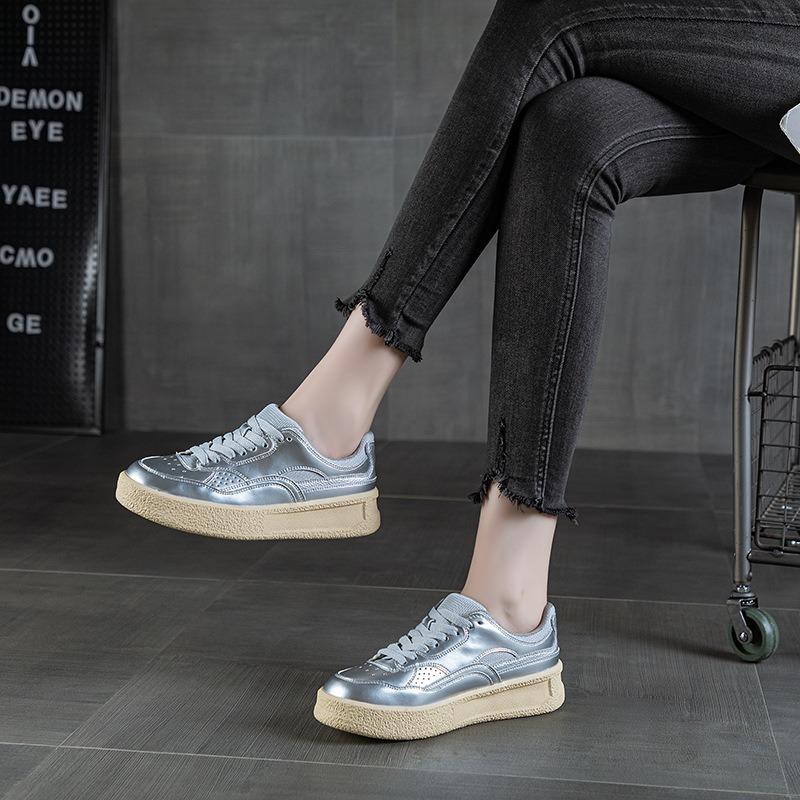 Leather little white shoes women's tide four seasons new versatile soft-soled flat-soled casual board shoes