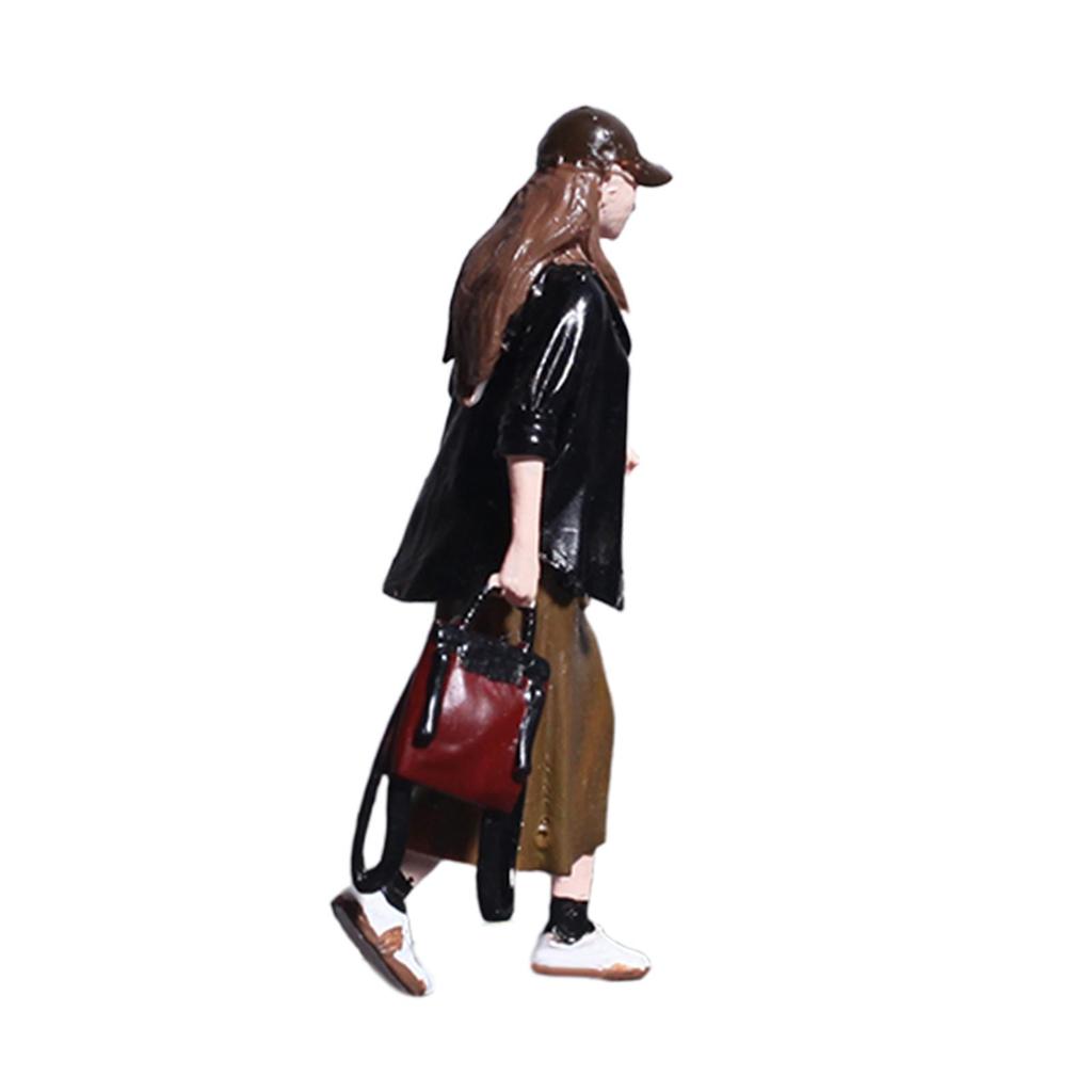 1/64 People Figure Resin Mini Architectural Figurine for Micro Landscape