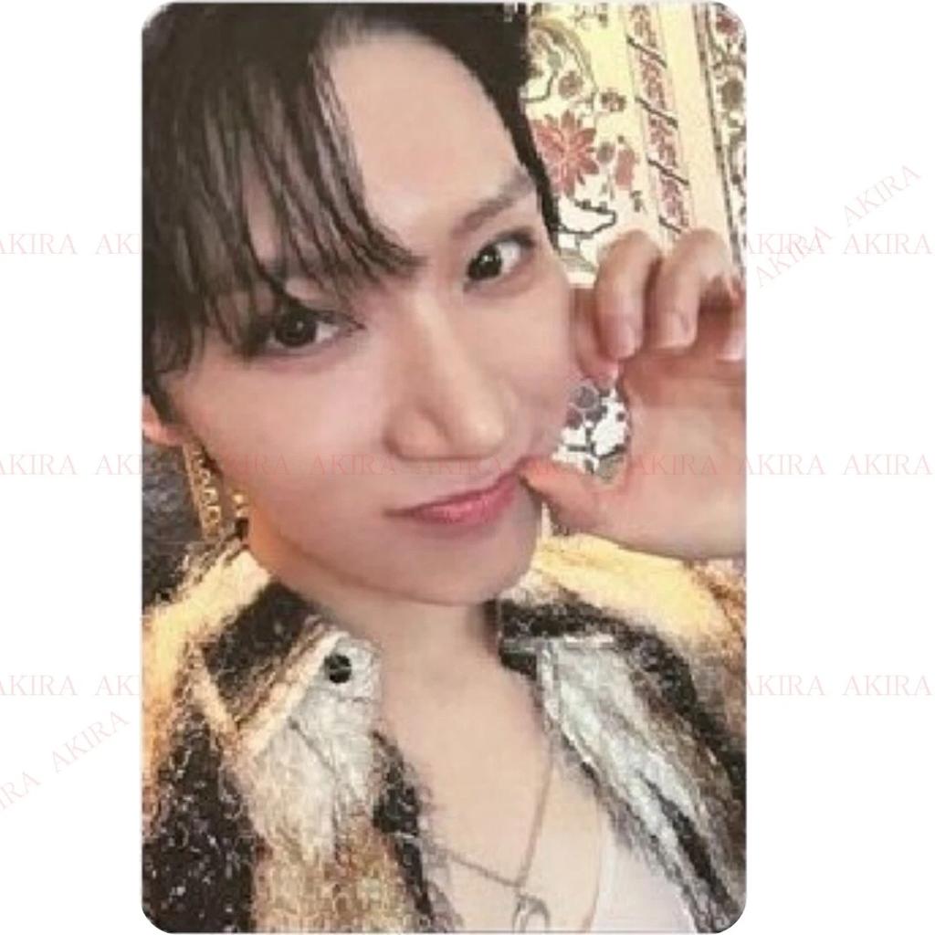 WayV JAPAN 1st MINI ALBUM THE HIGHEST JAPAN ALBUM and POB OFFICIAL PHOTO CARD