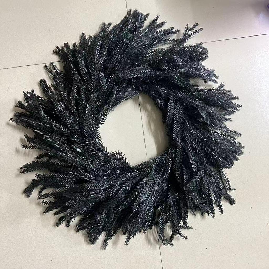 Nofox Rattan Pine Needle Christmas Wreath Decoration