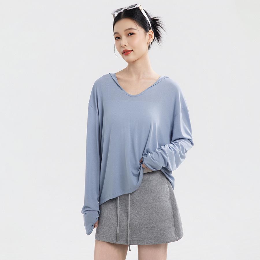 

Women s Light Long-Sleeve Hooded Loose High-End Lyocell Shirt One Size (80-145 jin)