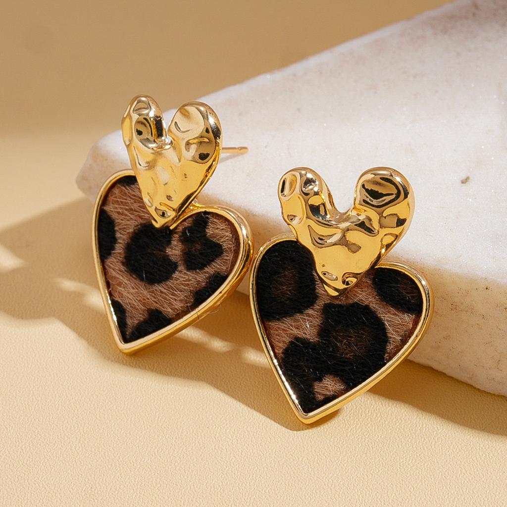 European and American autumn and winter retro geometric round flower leopard print silver needle earrings Maillard niche earrings