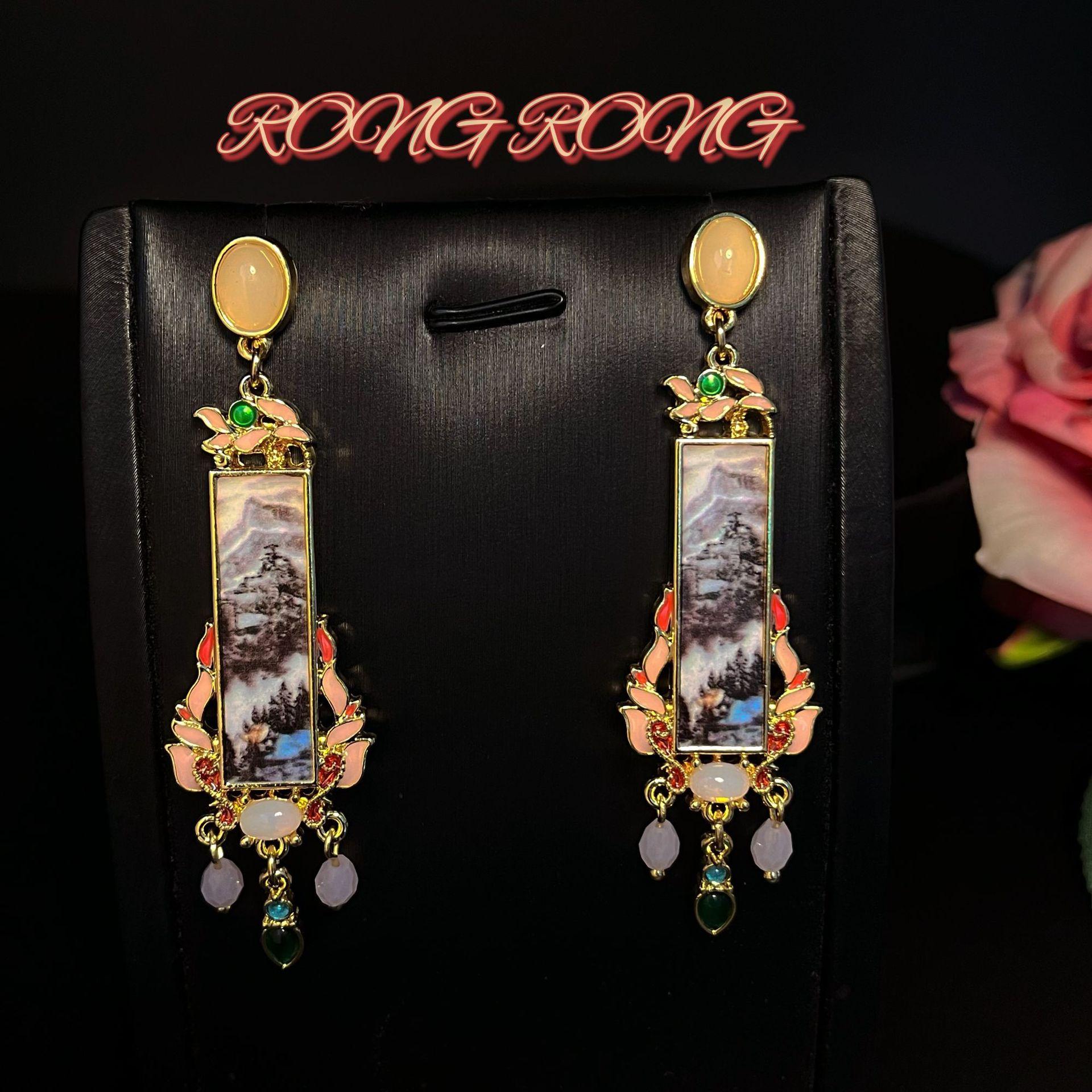 Medieval vintage retro new Chinese landscape pearl stud earrings necklace temperament hollow square jewelry set