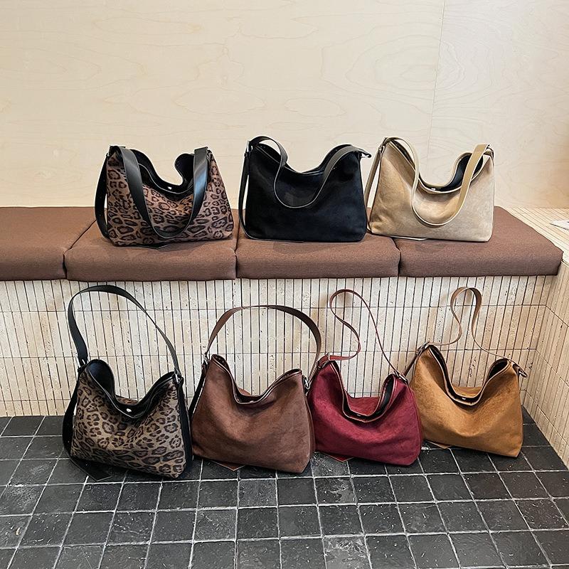 New suede large-capacity messenger women's bag shoulder bag niche retro child and mother bag simple tote bag