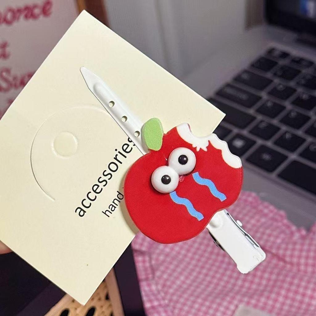 3D Red Apple Emoji Hair Clip - Cute & Creative Seamless Bangs Accessory