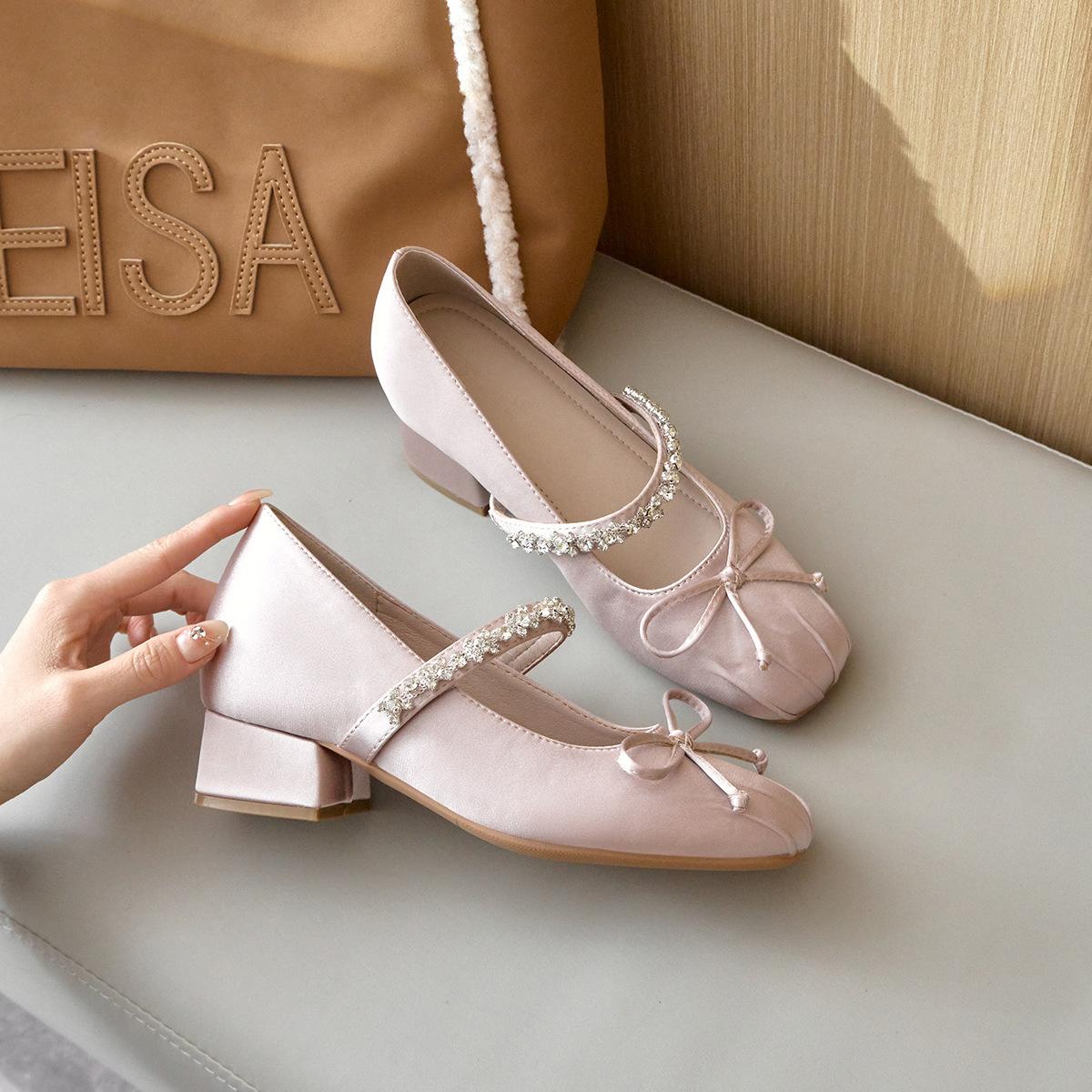 

Ballet sheepskin version~ inner height increase 7cm rhinestone word belt women s shoes spring and autumn new bow Mary Jane single shoes 39 розовый