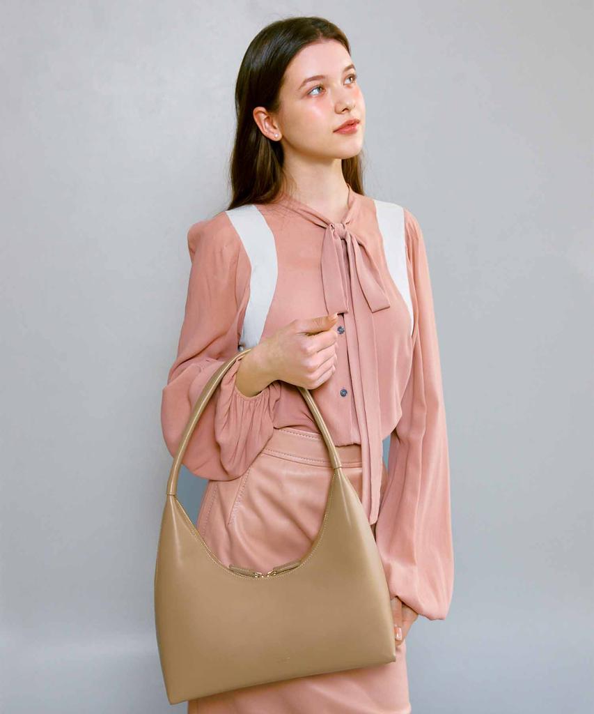 Clave Jamie Beige Shoulder Bag