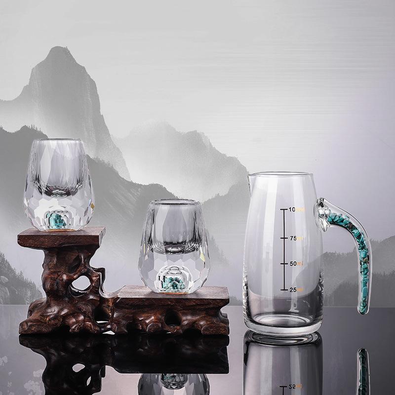 2pcs/set  Gold Foil Small Wine Glass Wine Dispenser Baijiu Commercial High-end Crystal Reinforced Glass Foreign Wine Set Sober